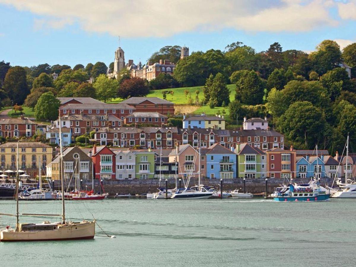 4 Dartview * Dartmouth